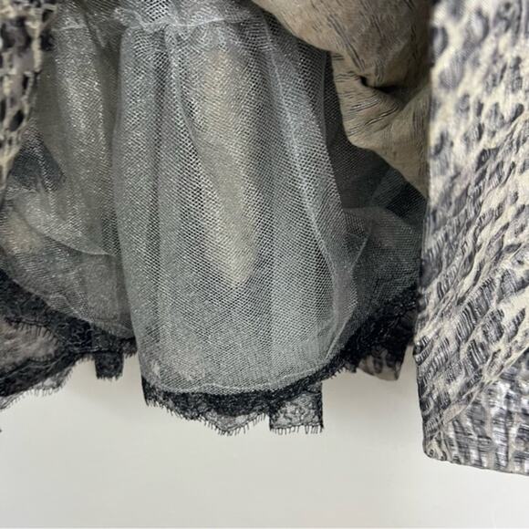 Tom and Linda Platt Animal Print Sleeveless Pleated Cocktail Formal Dress - Picture 11 of 13